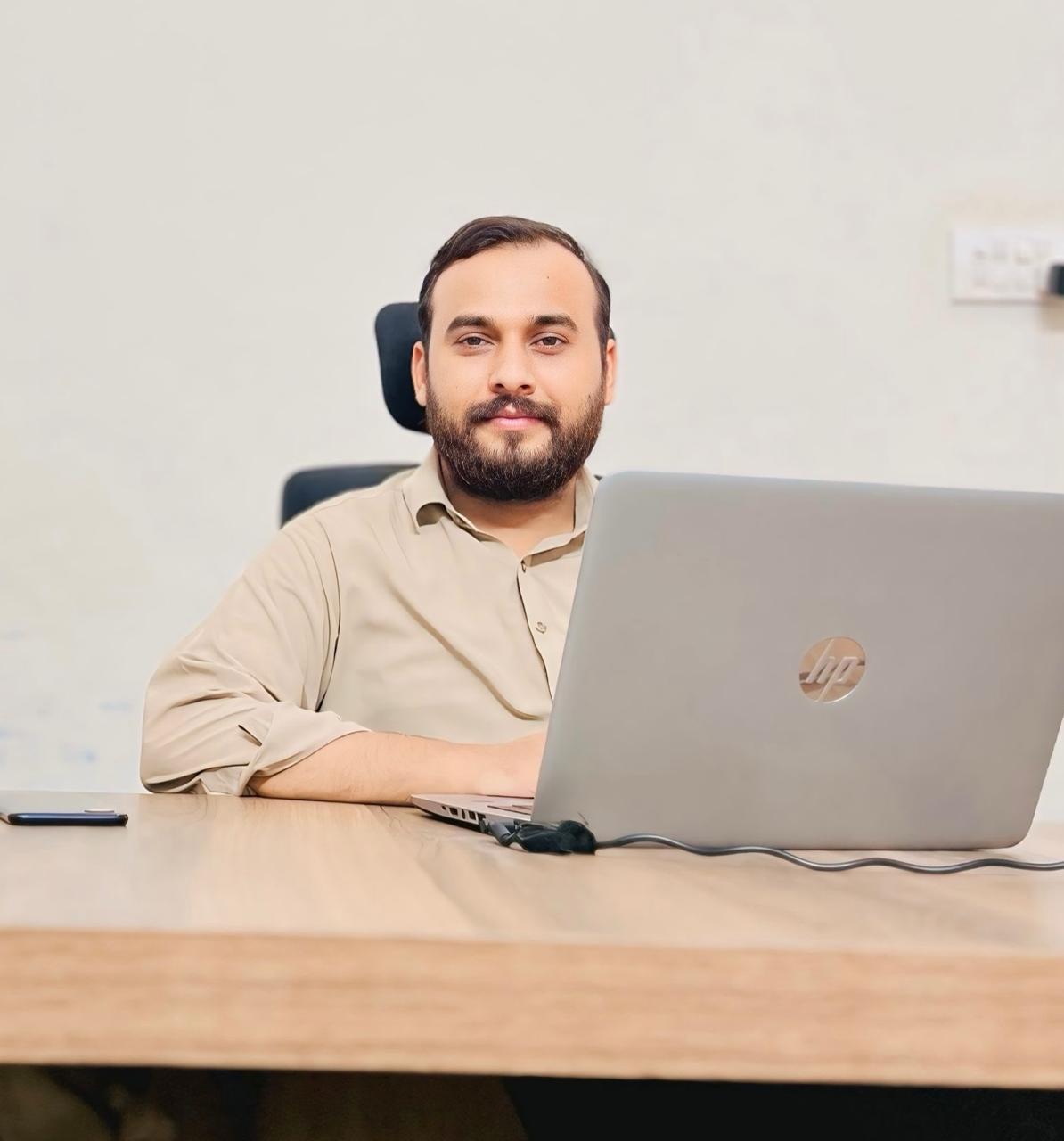 Collaborated with multiple companies  across the globe on diverse Projects_